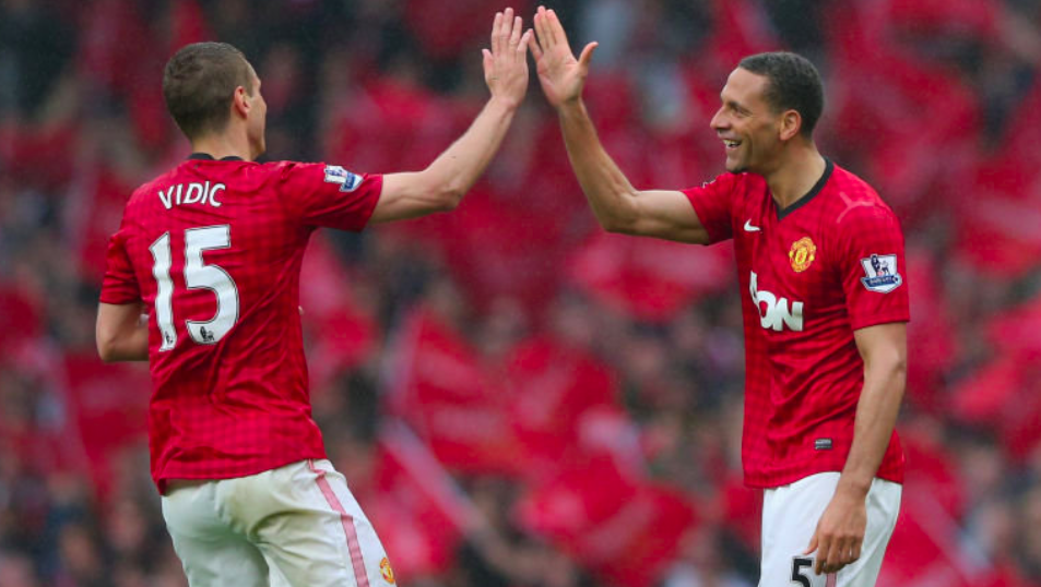 引人注目的 引人注目的