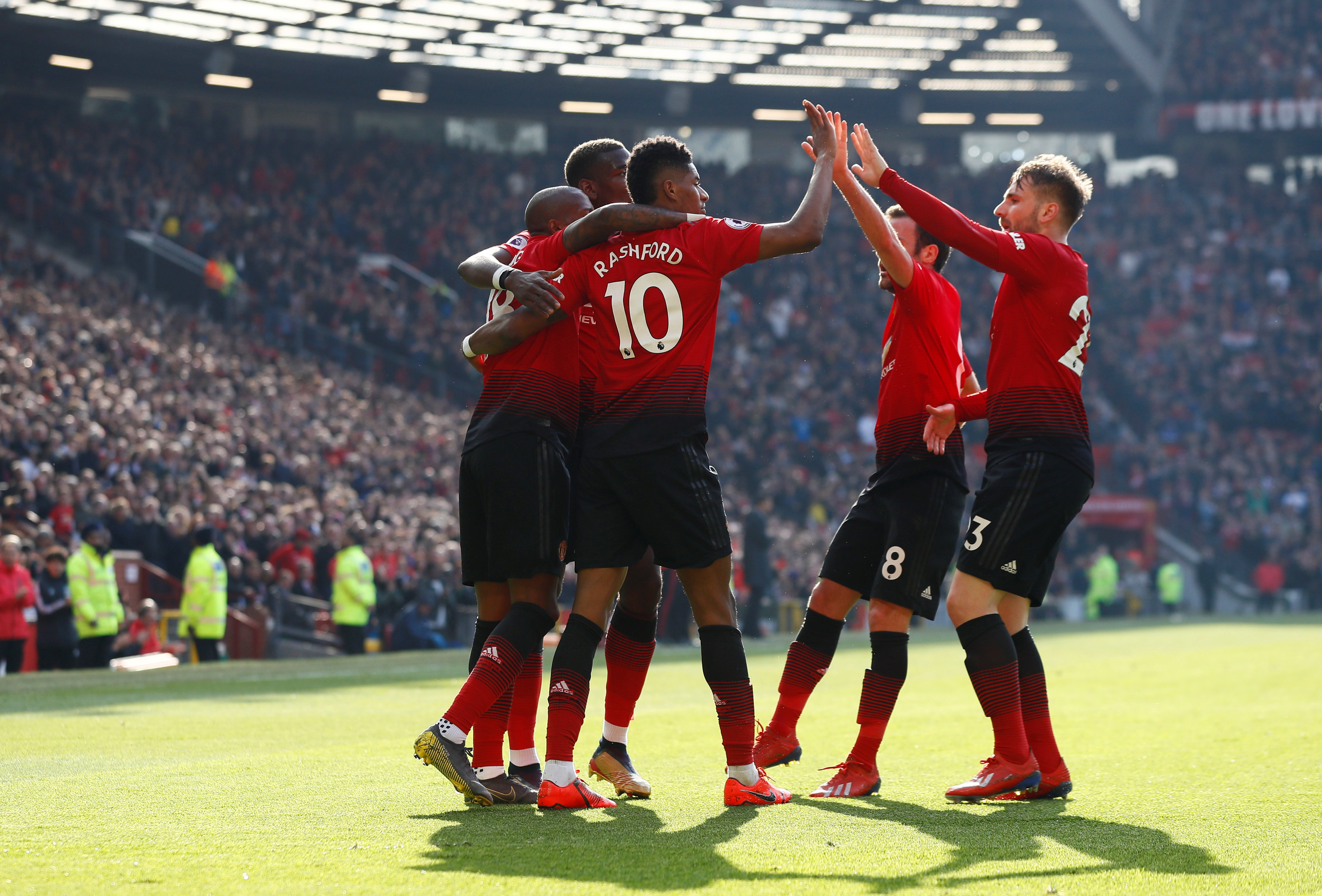 是名人光环 是名人光环